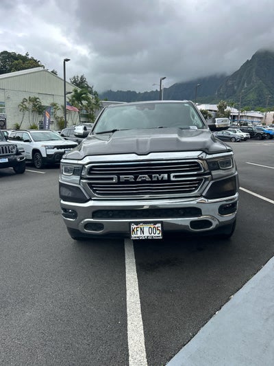2022 RAM 1500 Laramie Crew Cab 4x4 5'7' Box