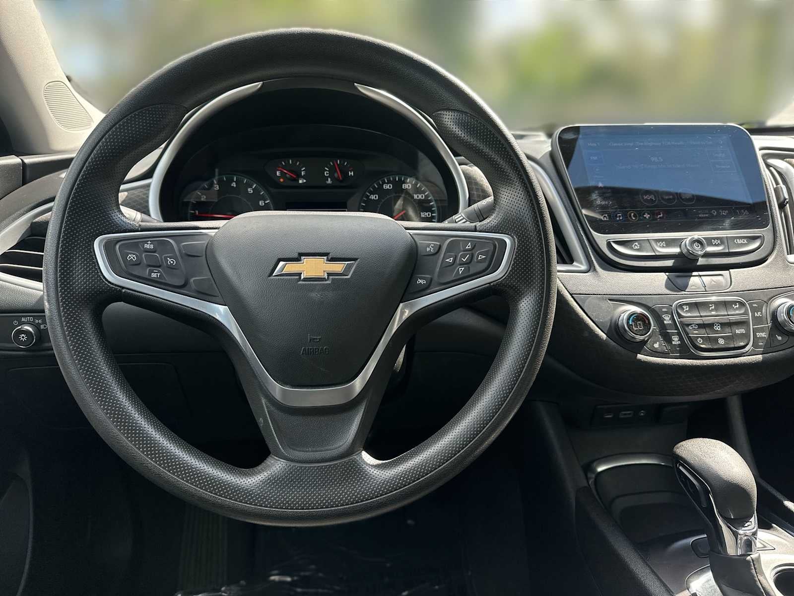 2022 Chevrolet Malibu FWD LT