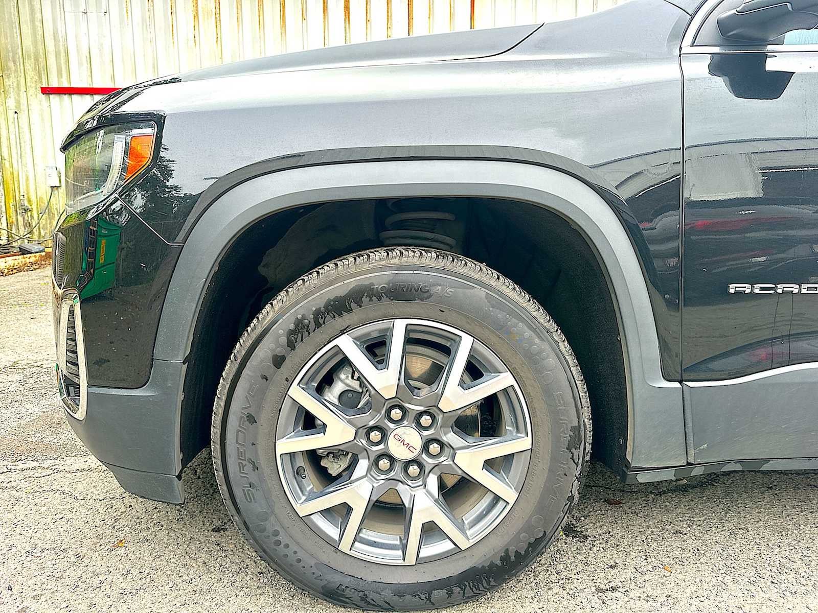 2023 GMC Acadia FWD SLT