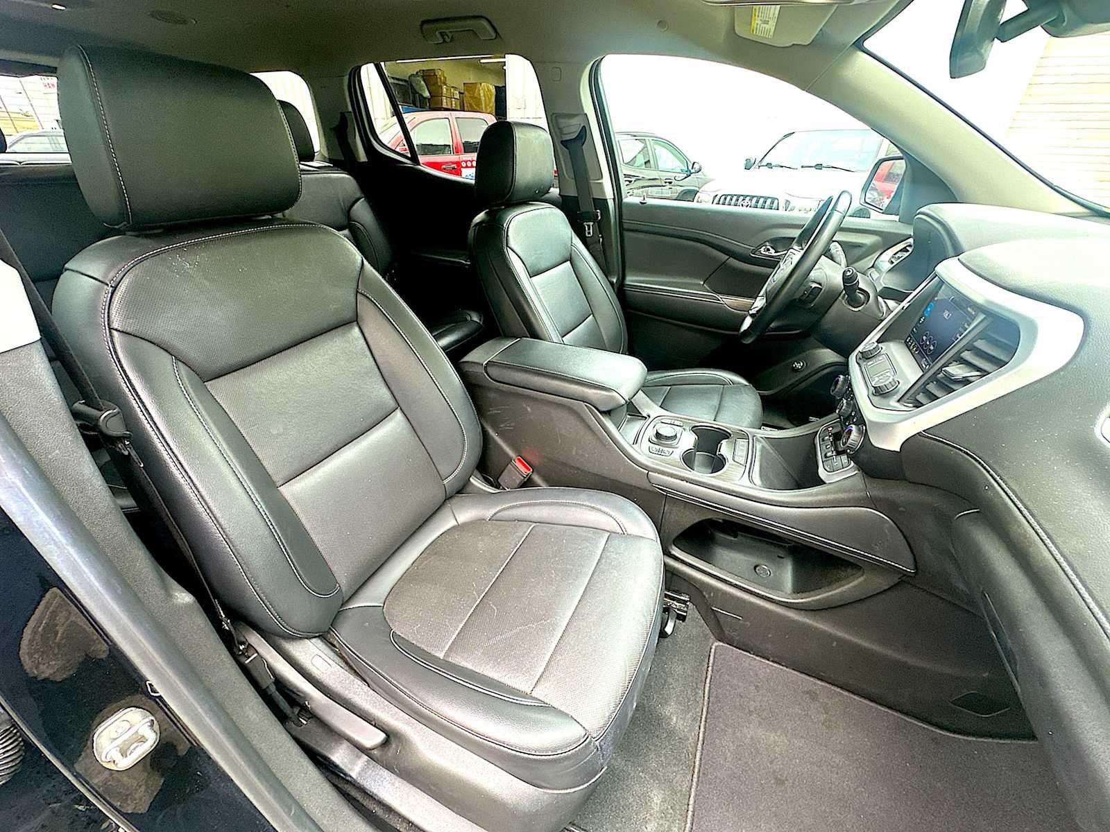 2023 GMC Acadia FWD SLT