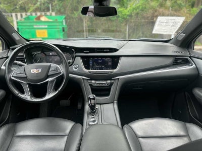 2023 Cadillac XT5 FWD Premium Luxury