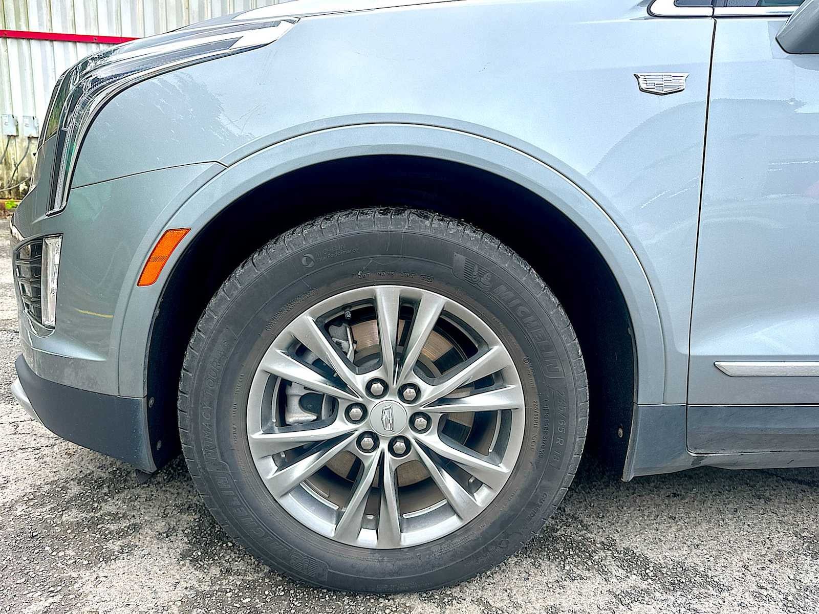 2023 Cadillac XT5 FWD Premium Luxury