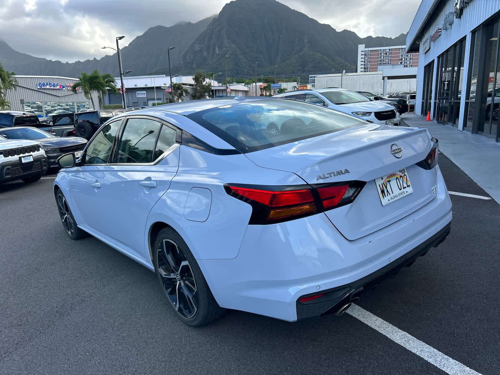 2024 Nissan Altima SR FWD