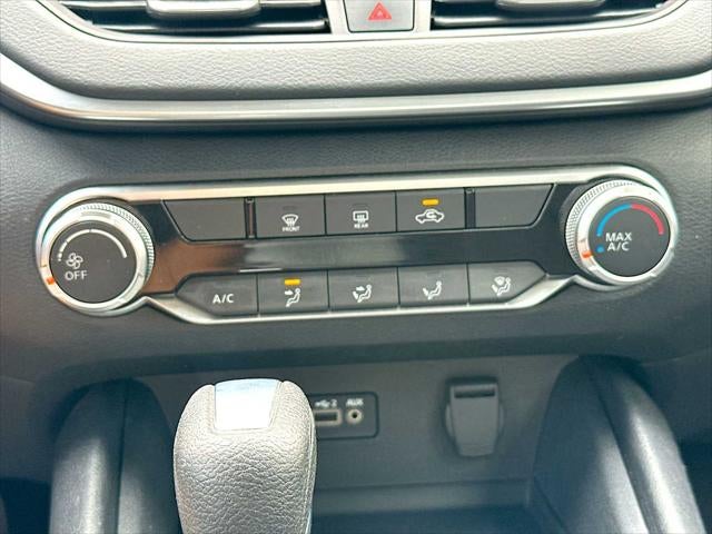 2022 Nissan Altima SV FWD