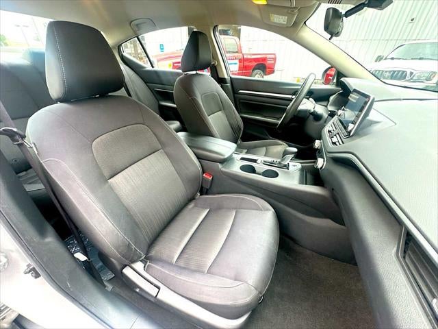 2022 Nissan Altima SV FWD