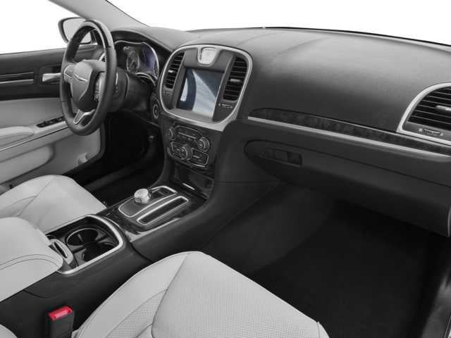 2016 Chrysler 300C 300C