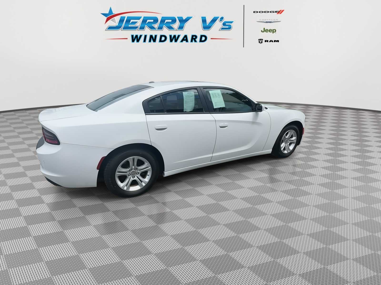 2021 Dodge Charger SXT RWD