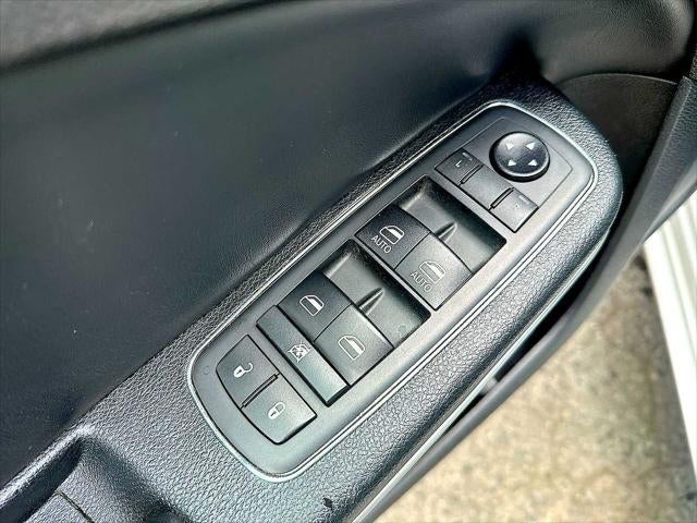 2019 Dodge Charger SXT RWD