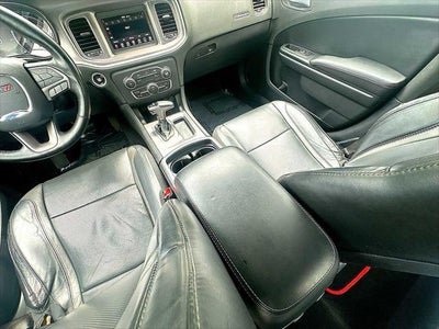 2019 Dodge Charger SXT RWD