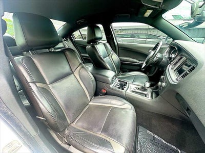 2019 Dodge Charger SXT RWD