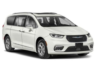 2022 Chrysler Pacifica Hybrid Touring L