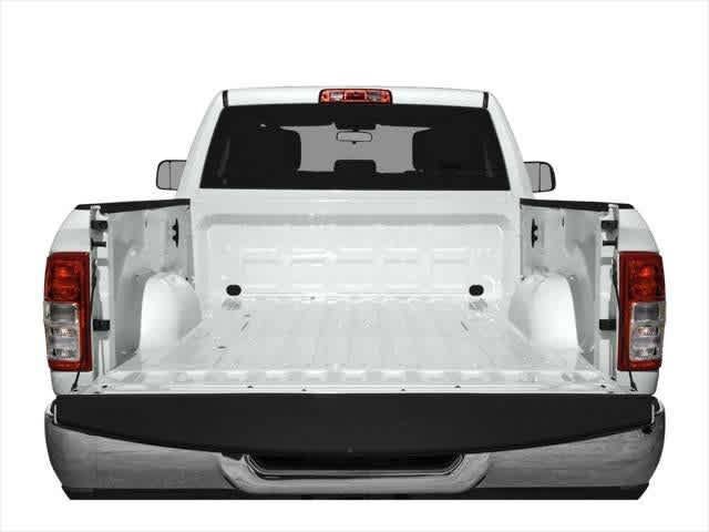 2022 RAM 2500 Tradesman Crew Cab 4x4 6'4' Box