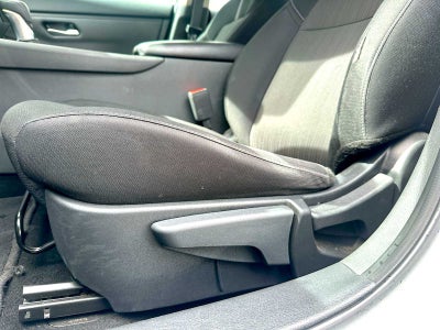 2022 Nissan Sentra SV Xtronic CVT