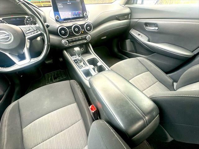 2022 Nissan Sentra SV Xtronic CVT