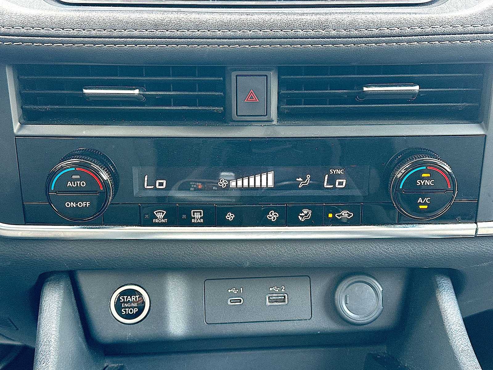 2023 Nissan Rogue SV FWD