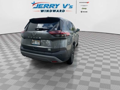 2023 Nissan Rogue SV FWD