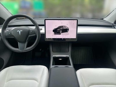 2023 Tesla Model Y AWD