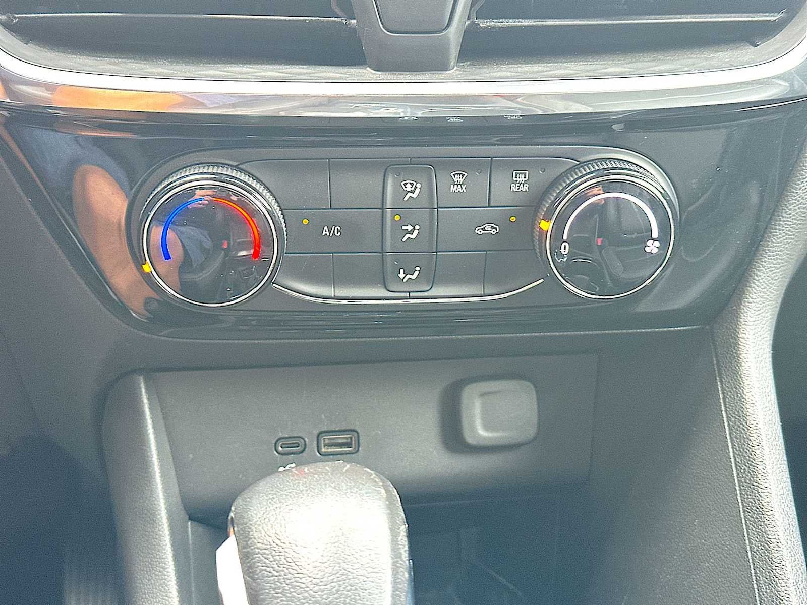 2024 Buick Encore GX Sport Touring AWD