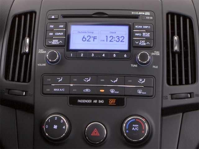 2010 Hyundai ELANTRA TOURING SE