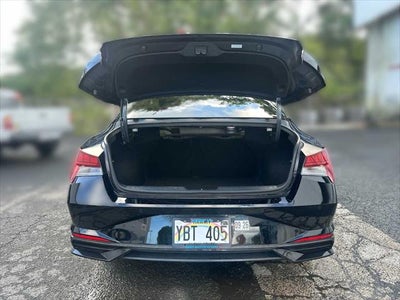2023 Hyundai ELANTRA Limited
