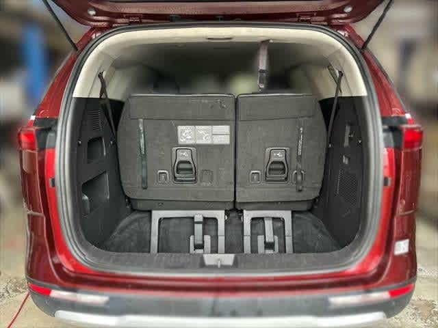 2022 Kia Carnival MPV LX Seat Package