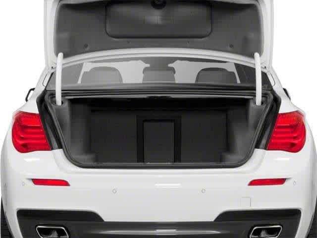 2012 BMW 750Li 750Li