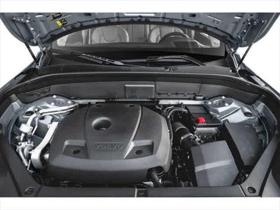 2022 Volvo XC90 T6 Momentum 7 Passenger