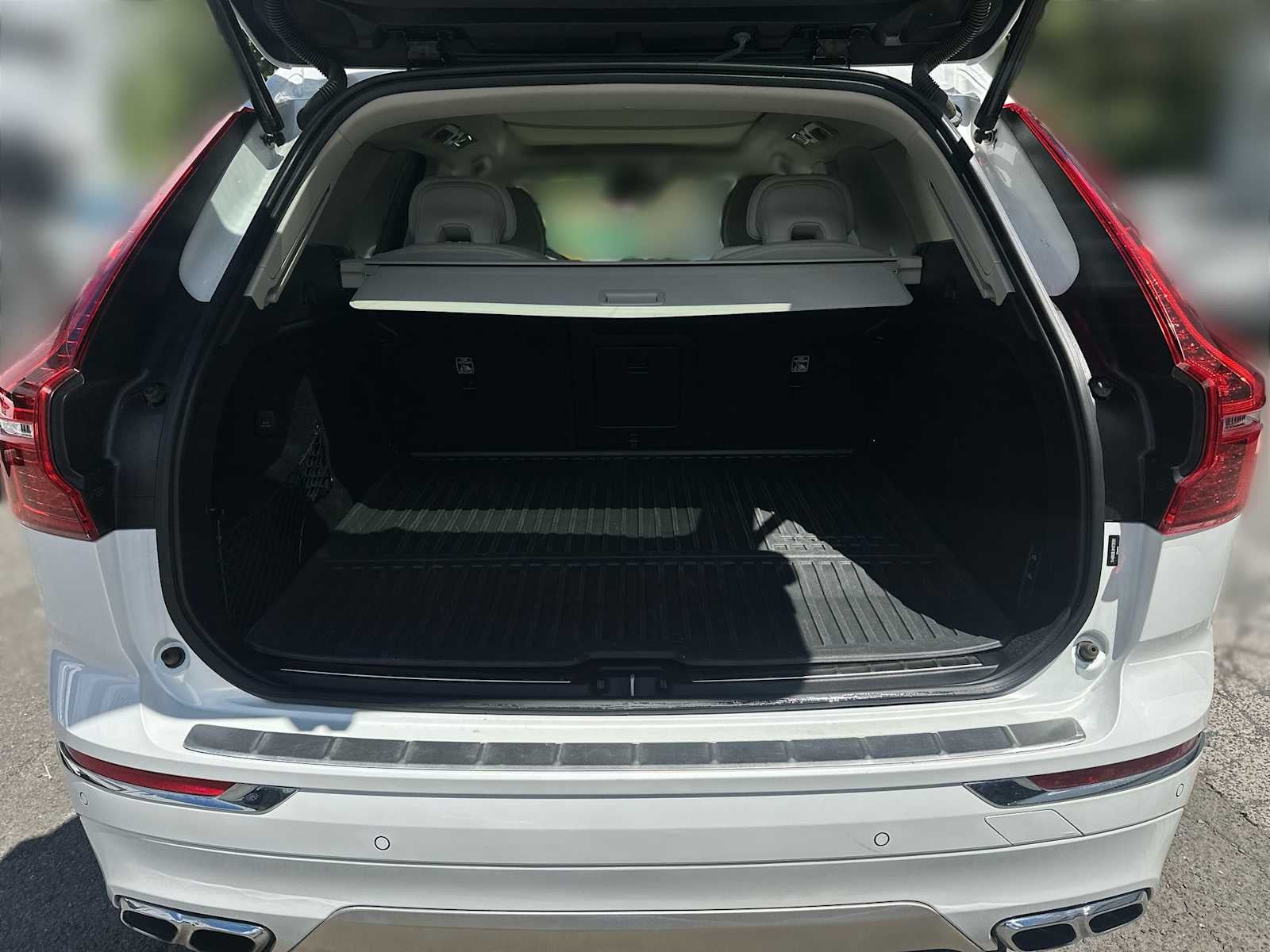 2021 Volvo XC60 Recharge Plug-In Hybrid T8 Inscription