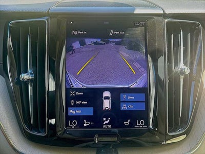 2021 Volvo XC60 Recharge Plug-In Hybrid T8 Inscription