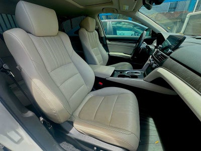 2022 Honda Accord Hybrid Touring