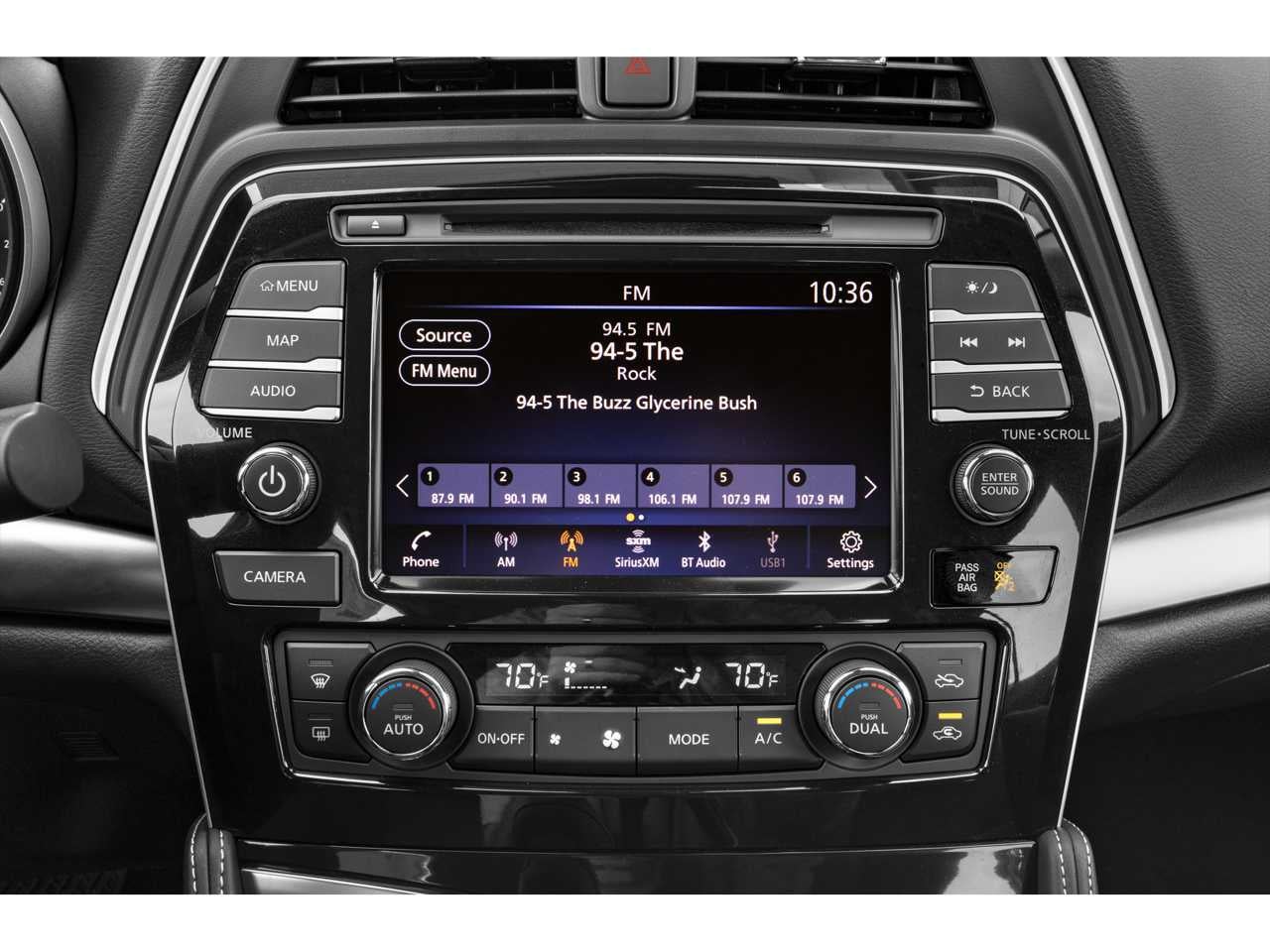 2023 Nissan Maxima SV