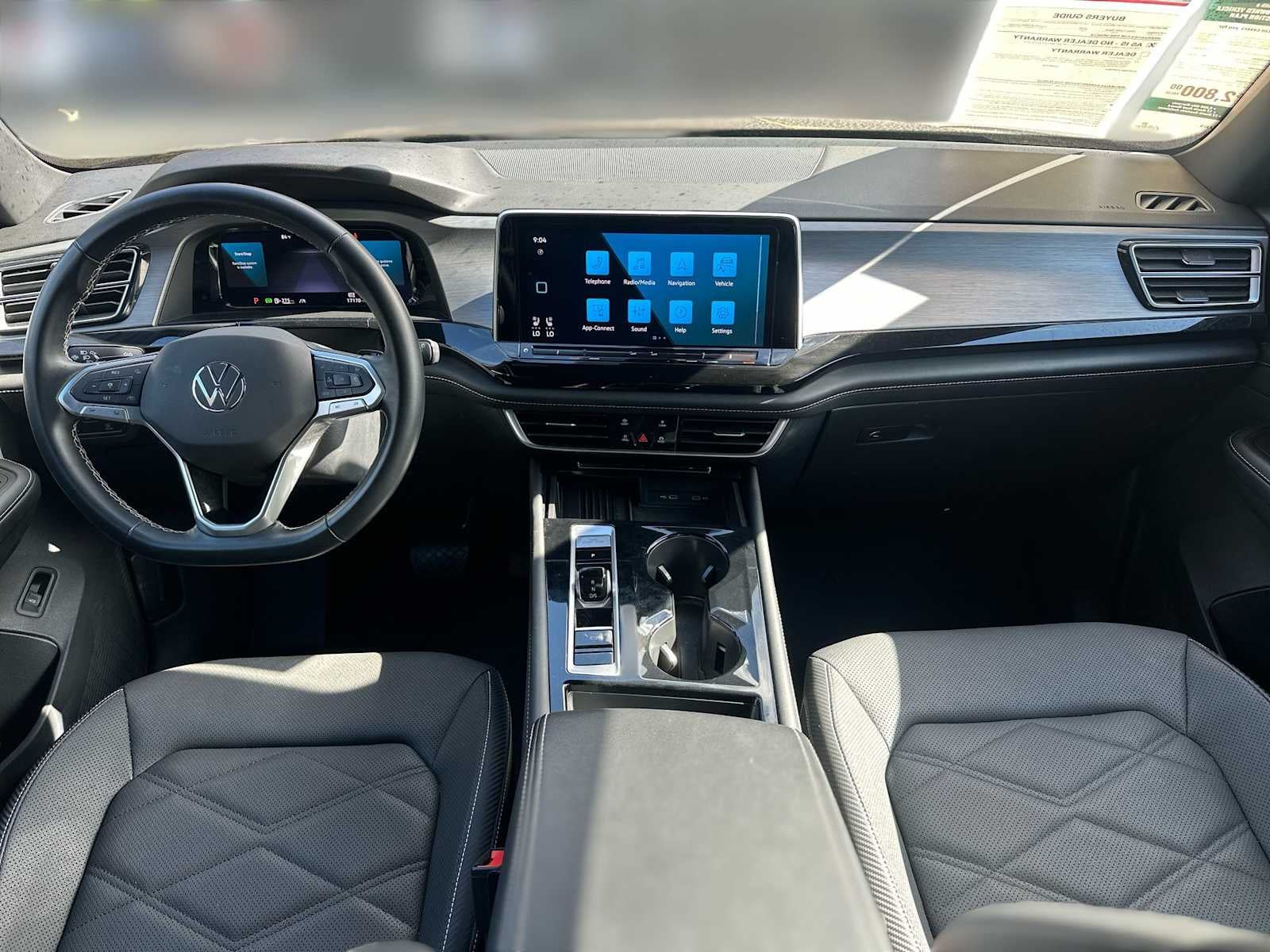 2025 Volkswagen Atlas Cross Sport 2.0T SE w/Technology