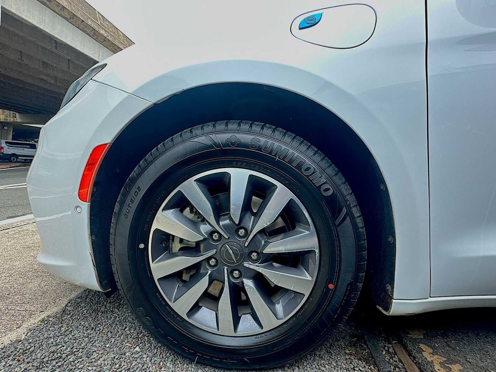 2021 Chrysler Pacifica Hybrid Touring L