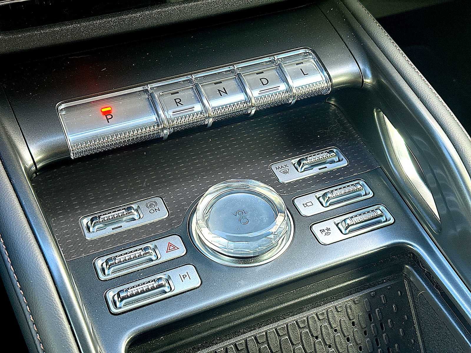 2024 Lincoln Nautilus Reserve