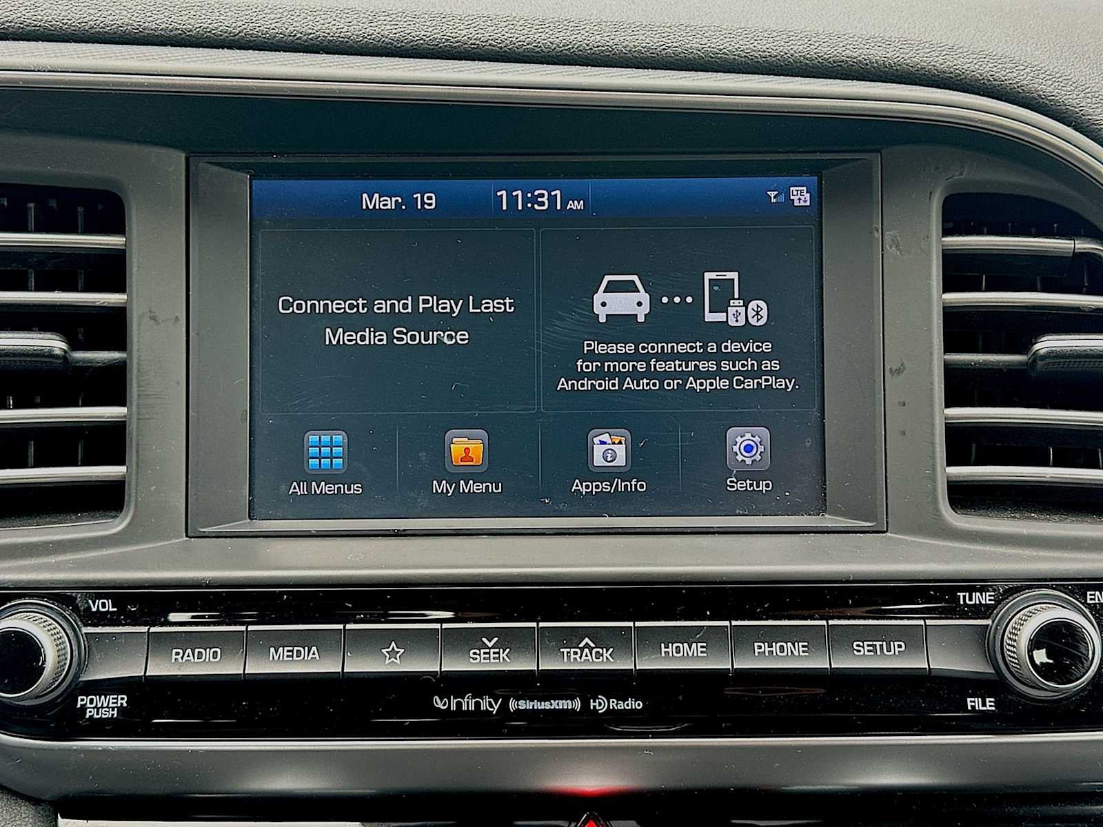 2019 Hyundai ELANTRA Limited