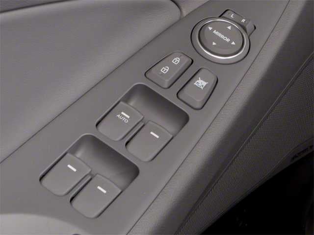 2013 Hyundai SONATA Limited