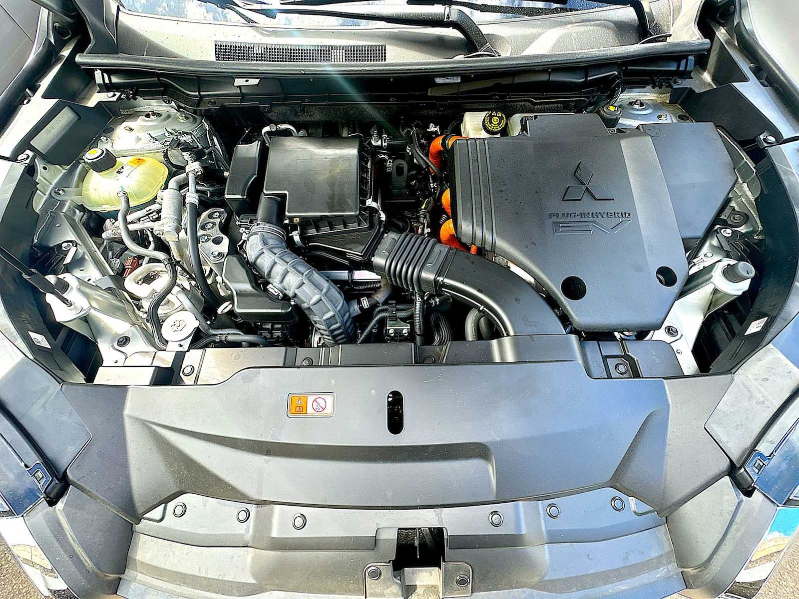 2023 Mitsubishi Outlander PHEV SEL