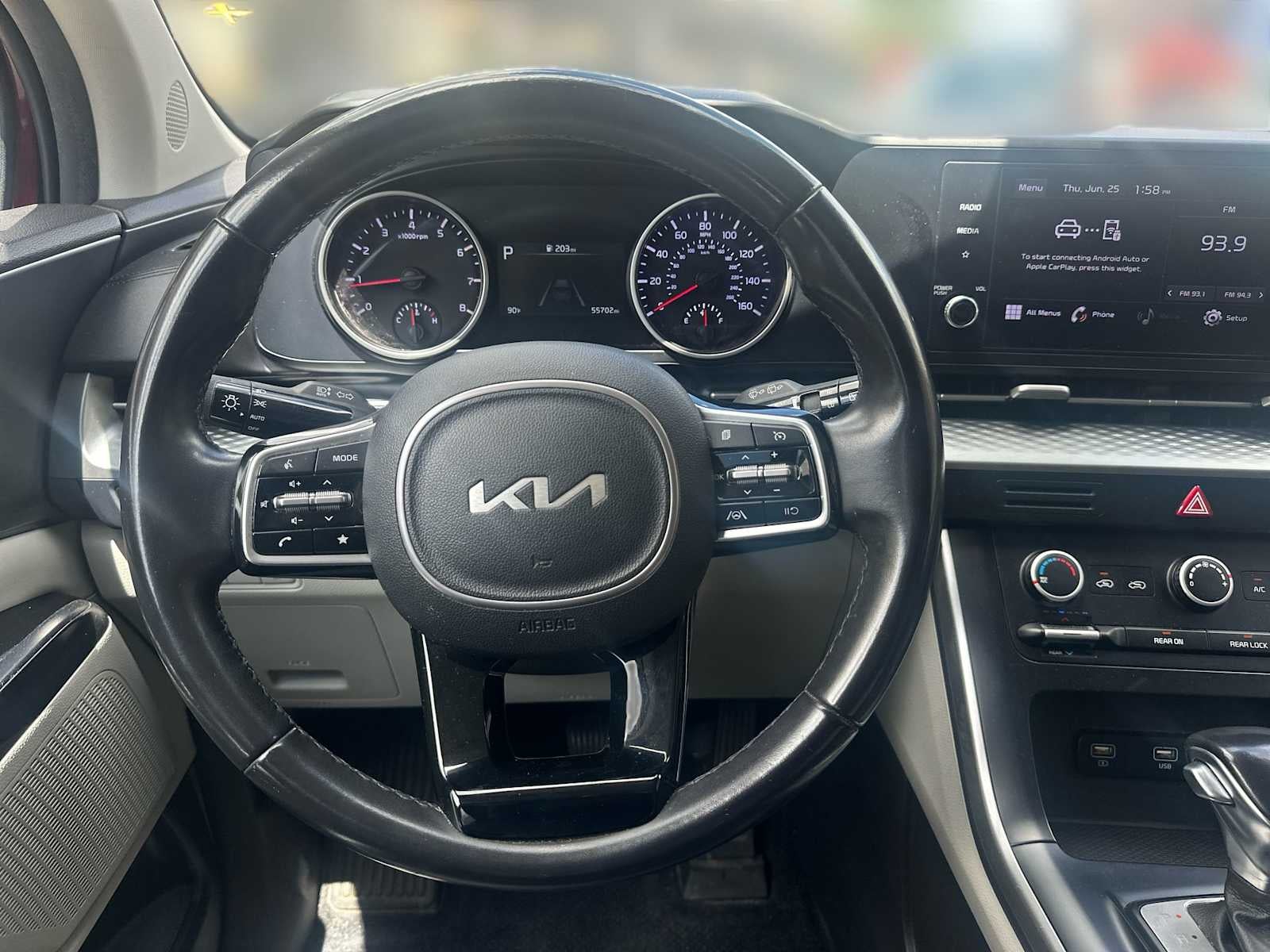 2022 Kia Carnival LXS